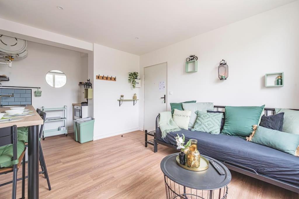 La Riviere, Appartement 3 Personnes Isles-sur-Suippe Exteriér fotografie