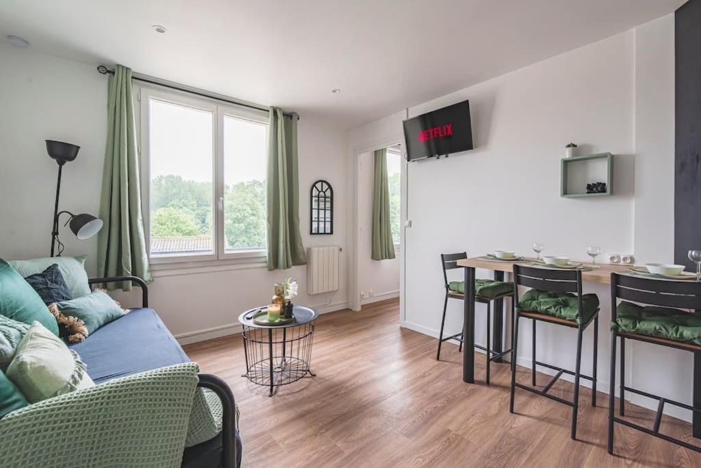 La Riviere, Appartement 3 Personnes Isles-sur-Suippe Exteriér fotografie